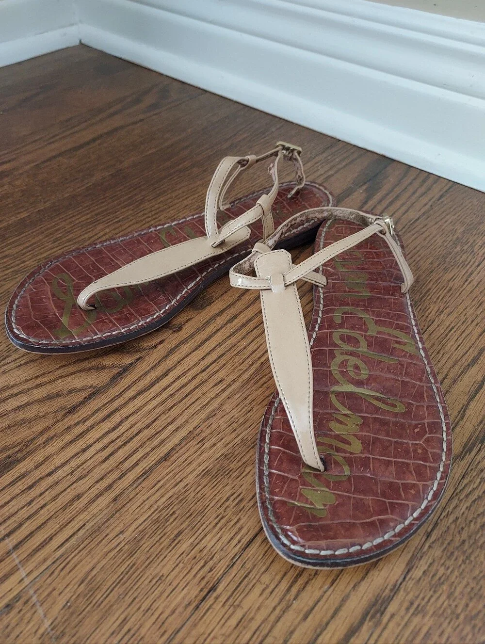Sam Edelman Tan Gigi Thong Sandals 7.5